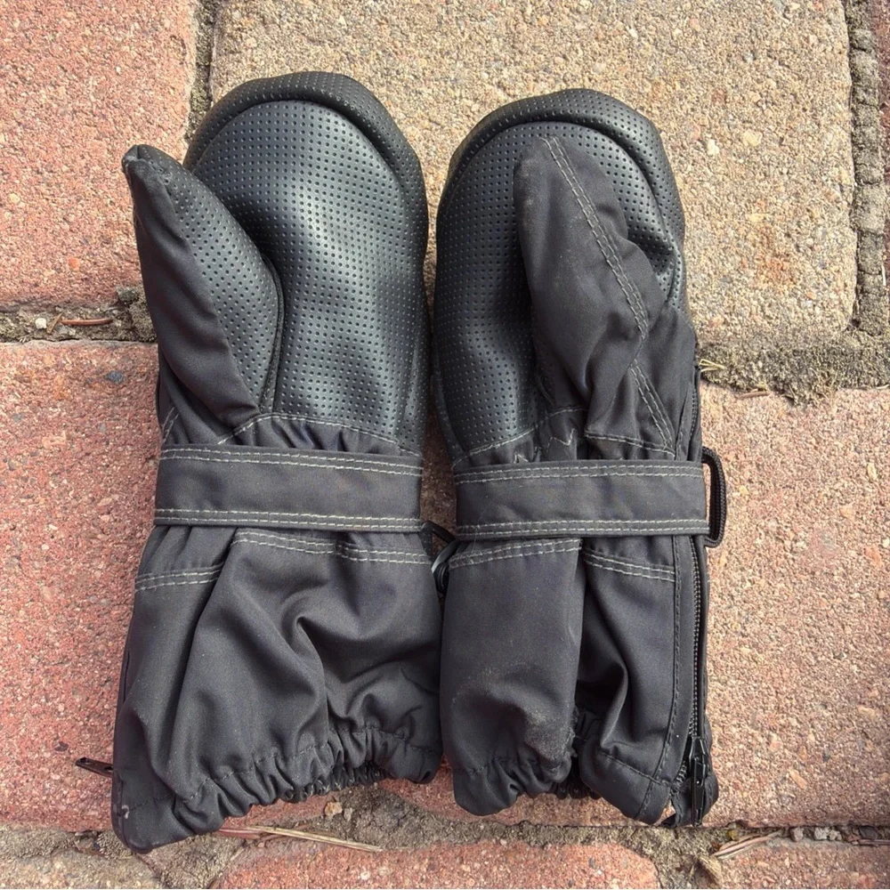 Hestra durable gloves